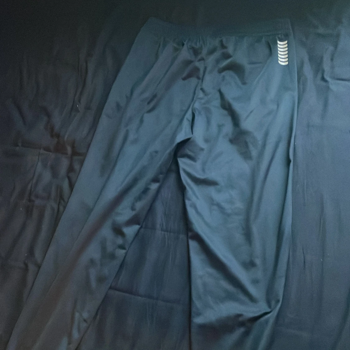 Svarta EA7 Emporio Armani mjukisbyxor - 2