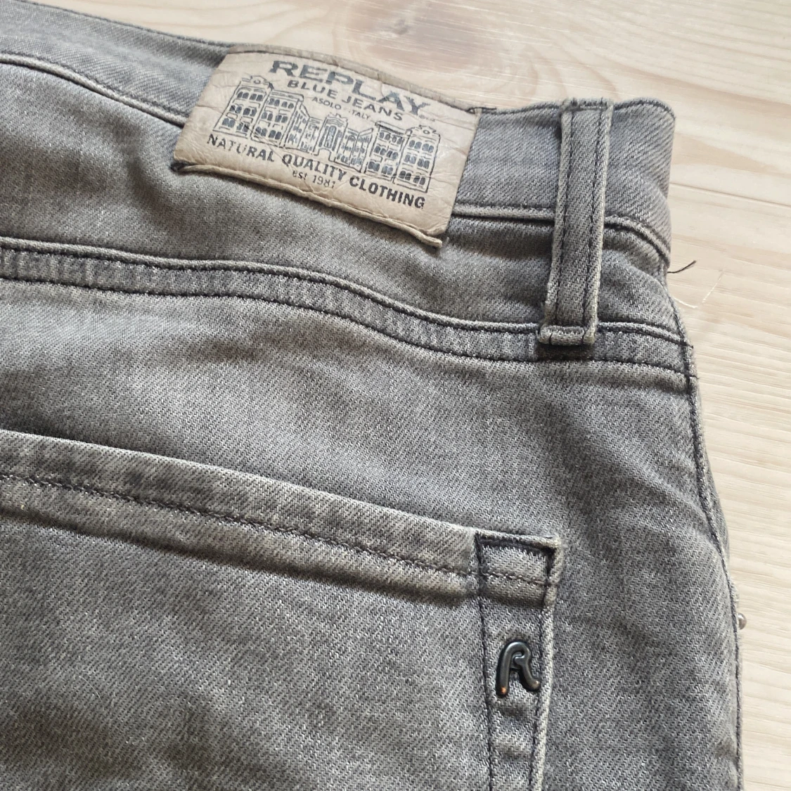 Grå Replay jeans straight fit - 3