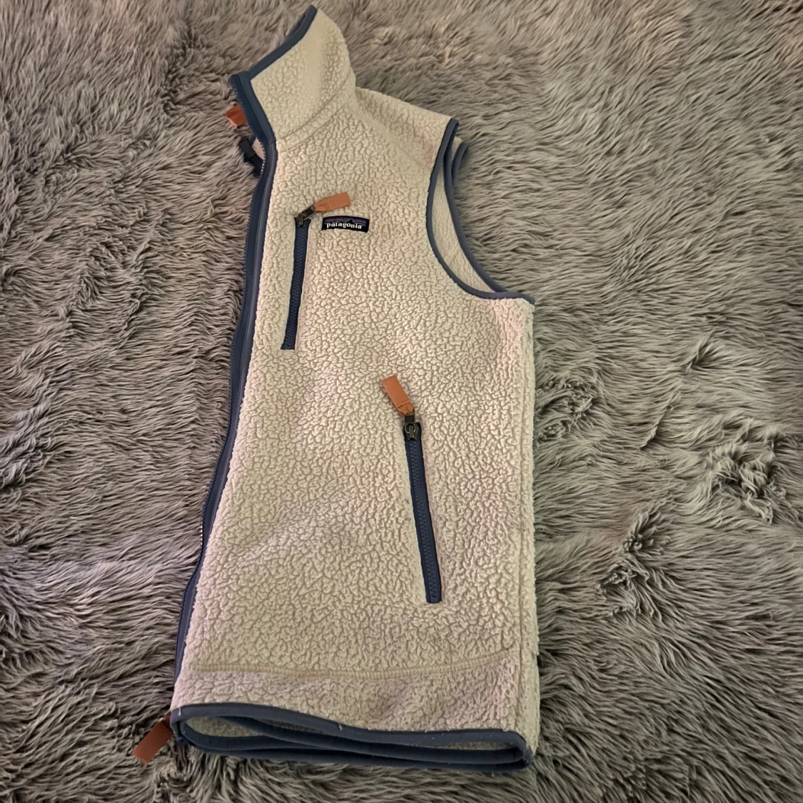 Beige fleeceväst från Patagonia - 1