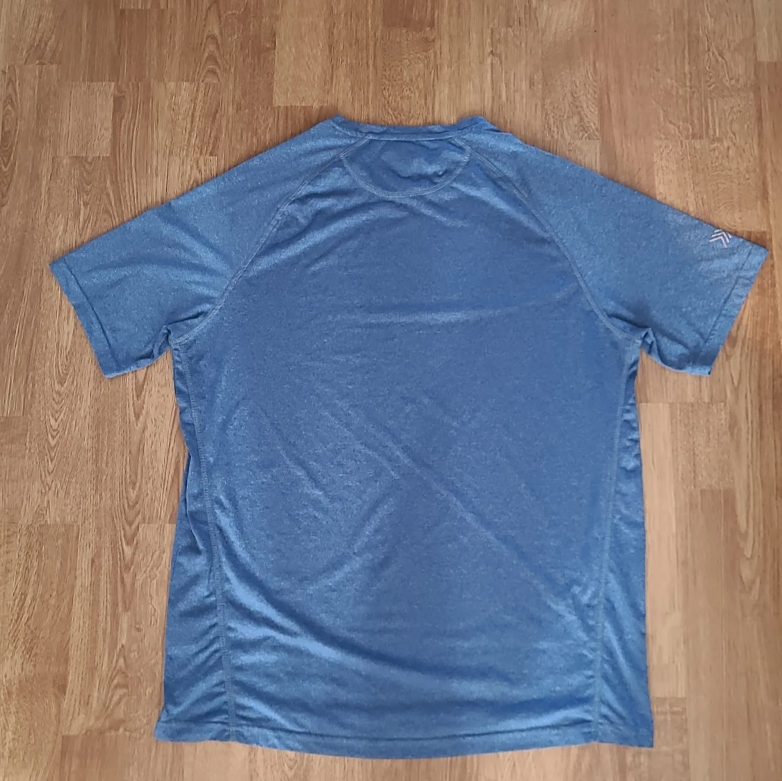 Karhu tshirt - 1