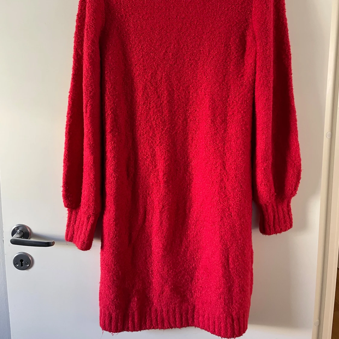 Röd stickad klänning från Kappahl - 1