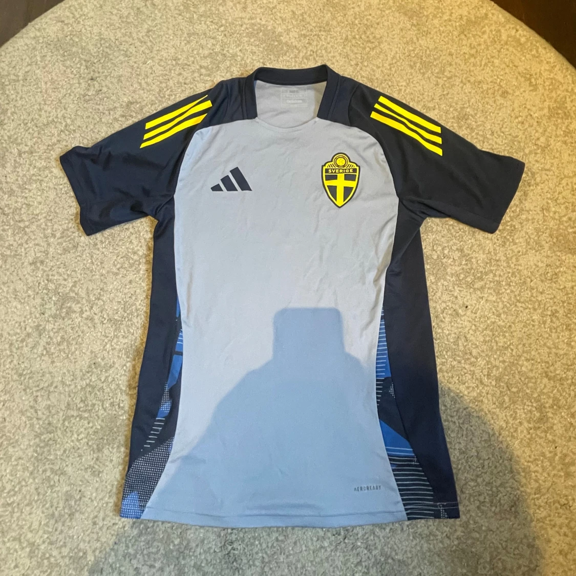 Adidas T-shirt Sverige
