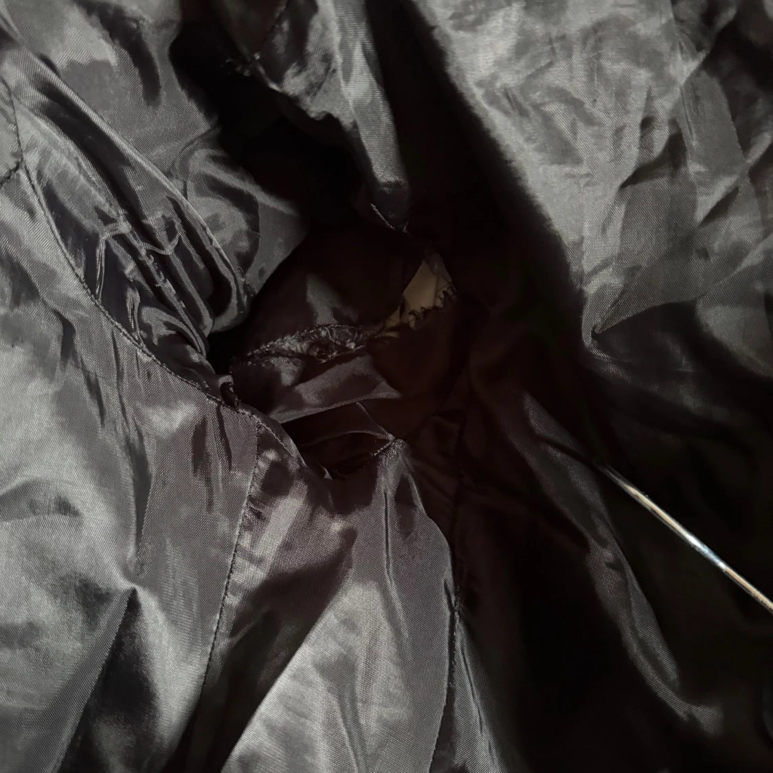 Svart lång dunjacka från Moncler - 4