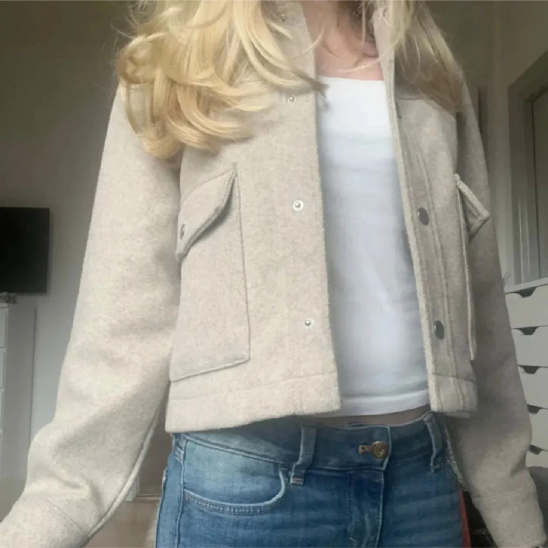 Beige jacka med fickor Zara