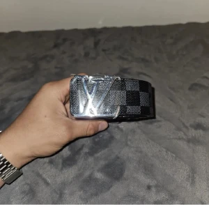 Lvbälte - Dm vid frågor eller intresse 