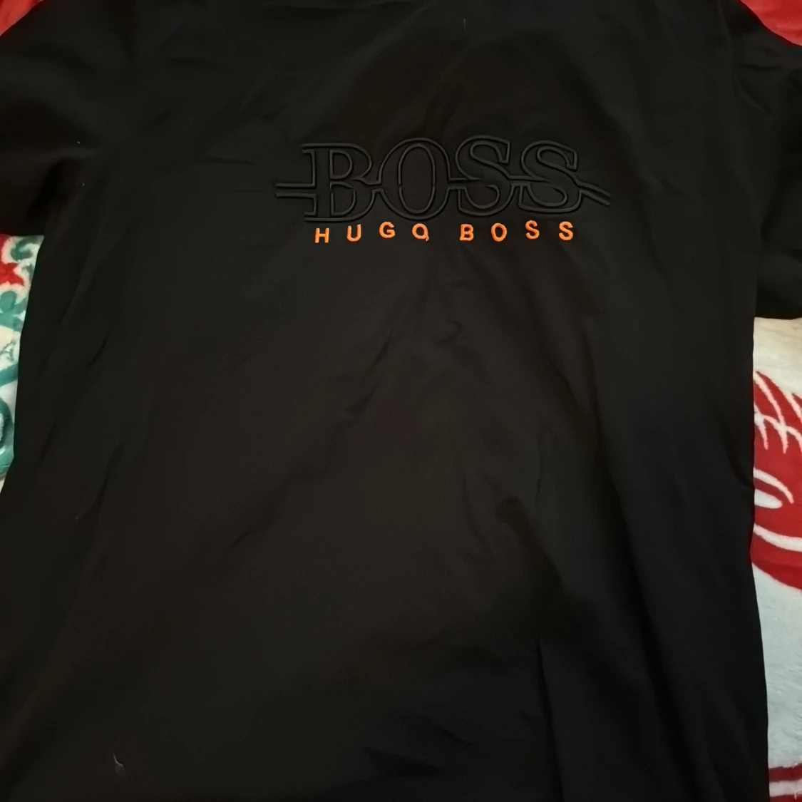 Svart t-shirt från Hugo Boss