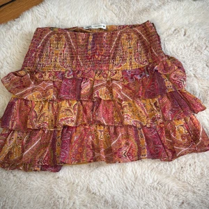 Kjol - Jätte fin gammal trendig kjol från Zara 