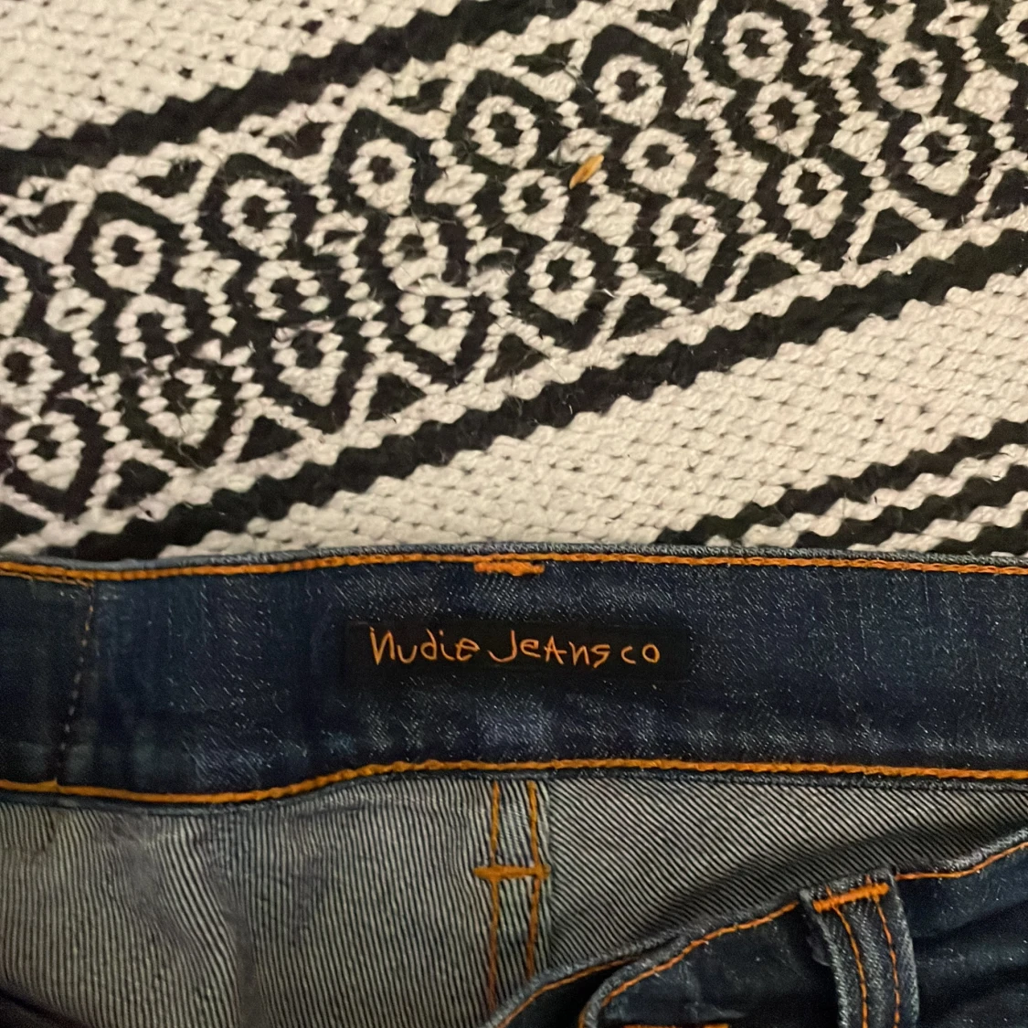 Mörkblå jeans från Nudie Jeans Co - 3