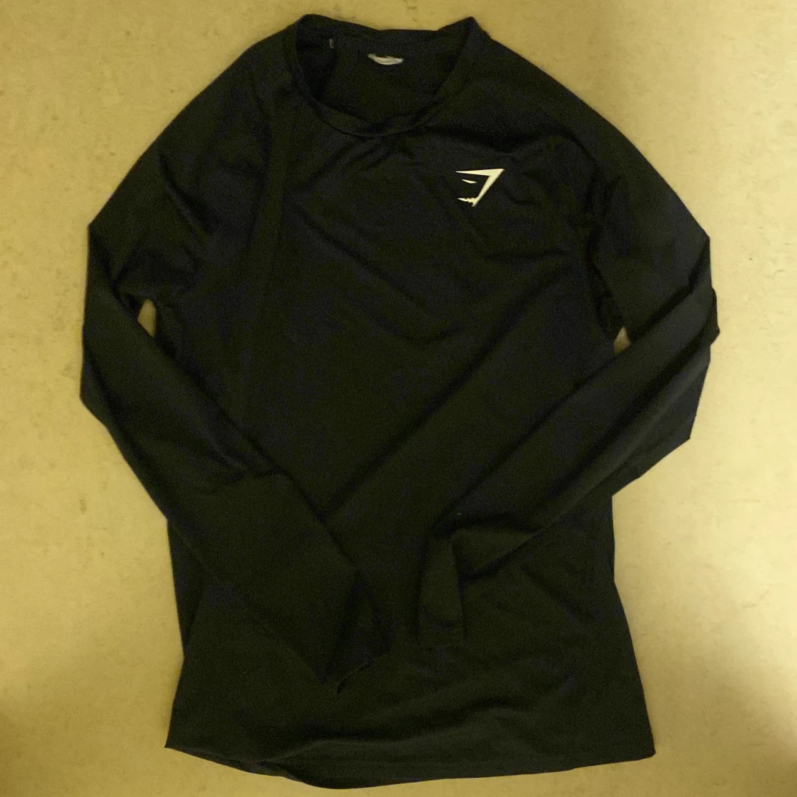 Svart långärmad träningströja Gymshark