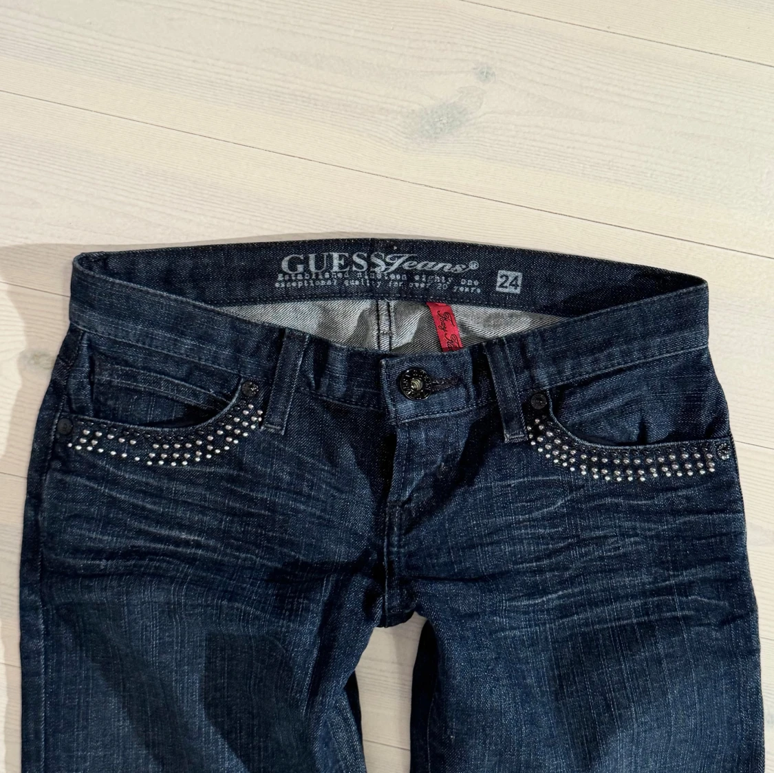 Low bootcut Guess jeans  - 3