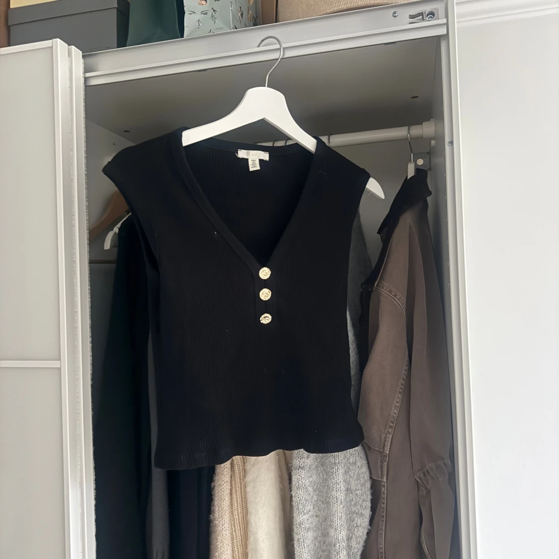 Svart ribbad  linnetopp H&M - 3