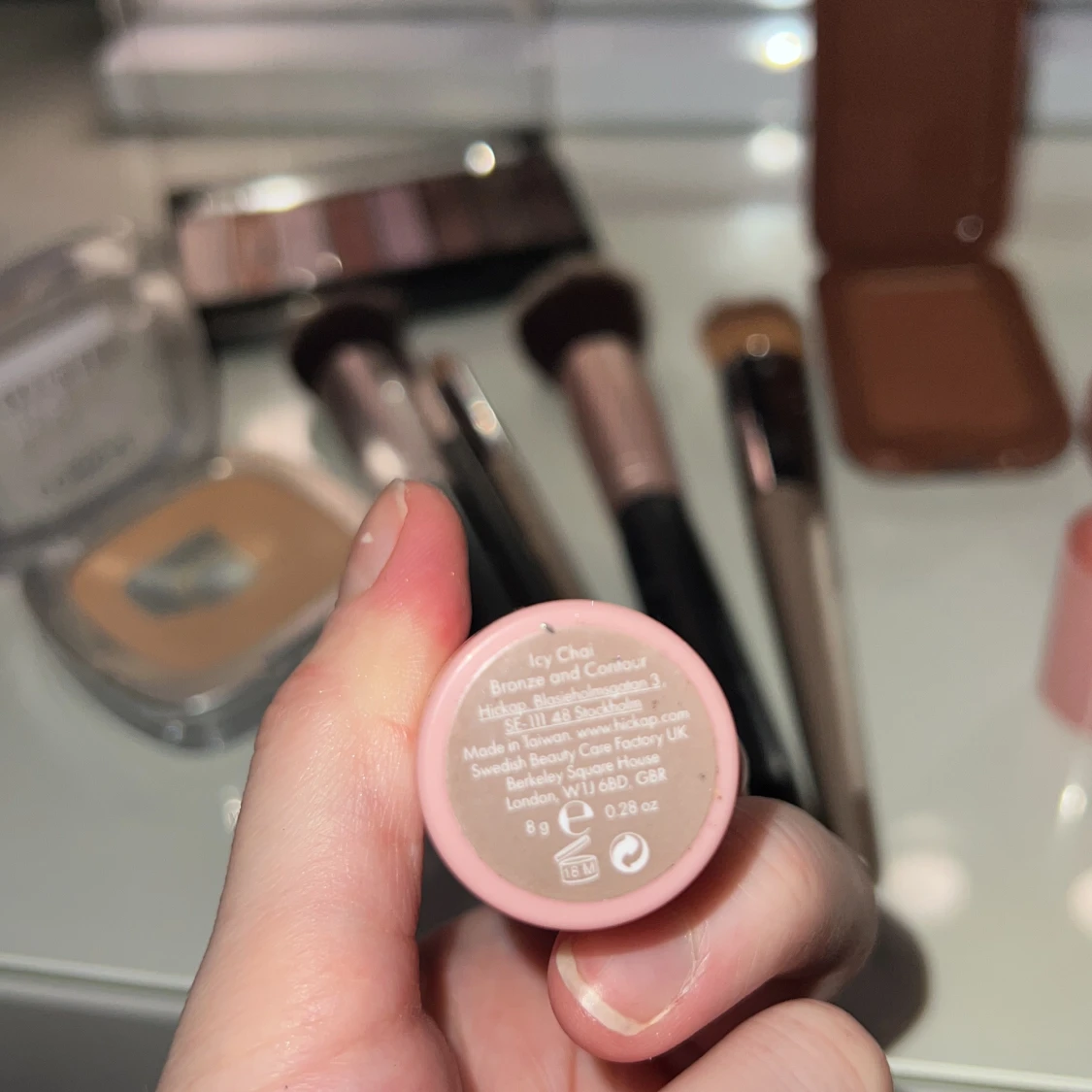 Sminkset med borstar och palett - 2