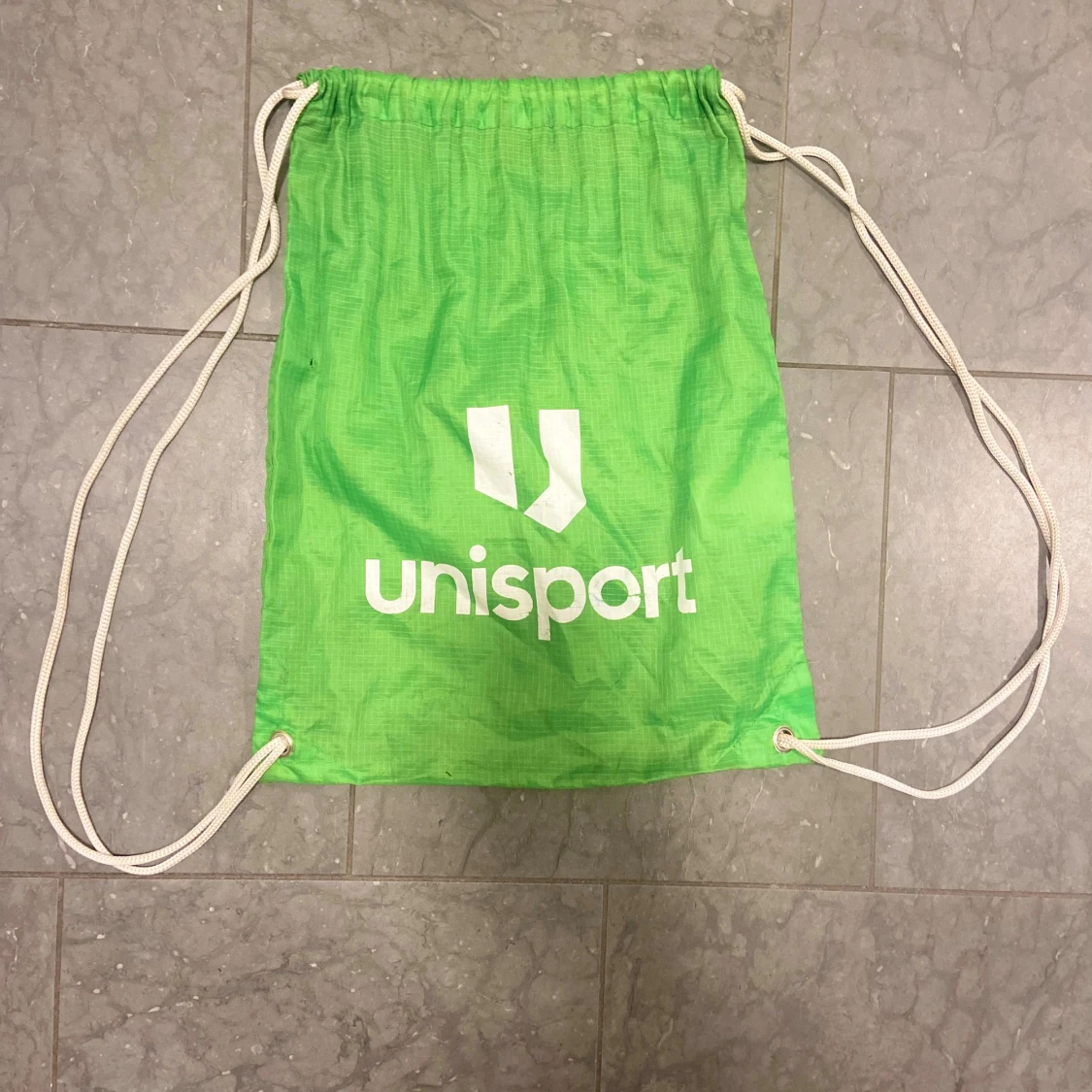 Grön gympåse från Unisport