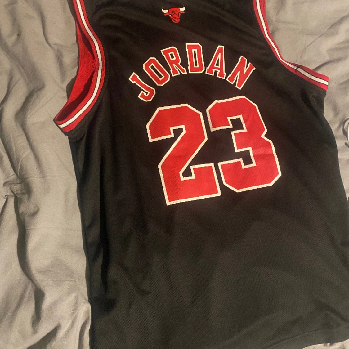Micheal Jordan Chicago bulls jersey - 2