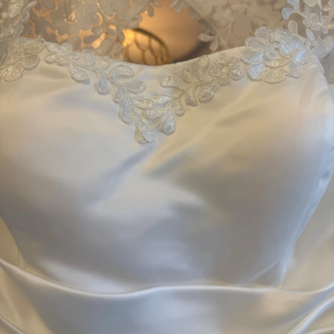 Brudklänning Ivory långklänning Gaby med spets - 1