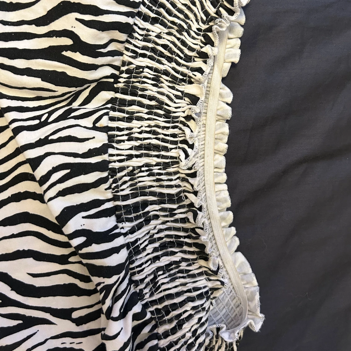 Zebramönstrad kortkjol från XOXO Friends - 2