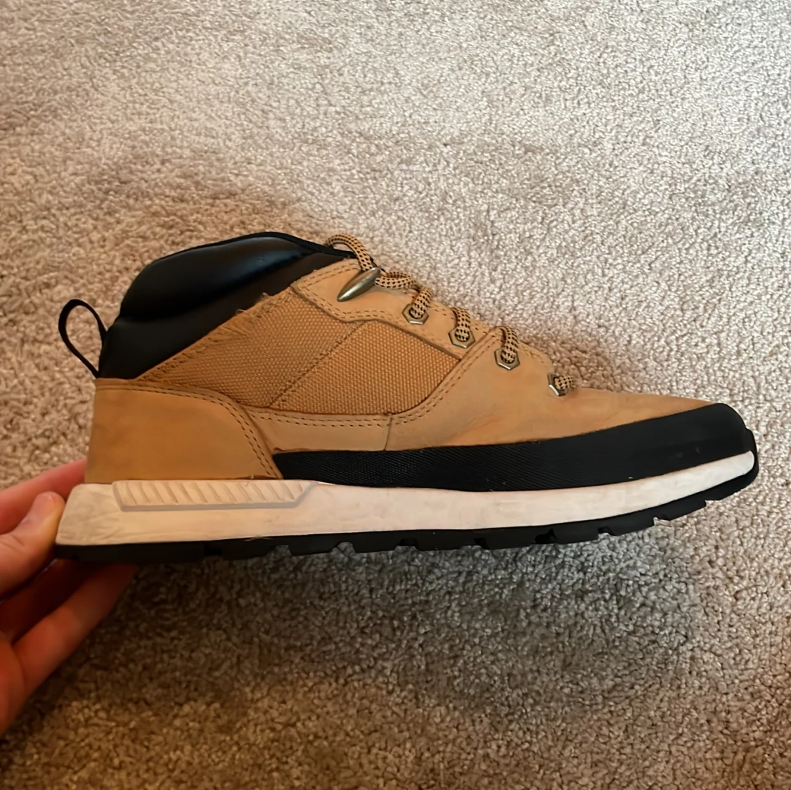 Beige Timberland kängor med snörning - 2