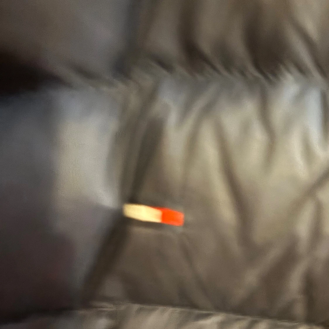 Mörkblå dunväst från Tommy Hilfiger - 3