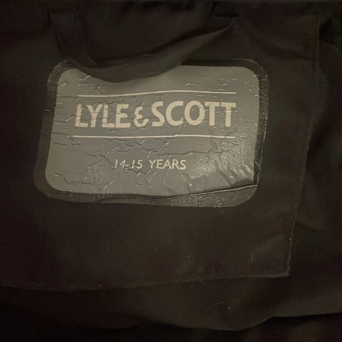 Svart pufferjacka från Lyle & Scott - 2