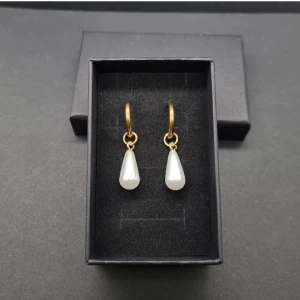 Handgjorda örhängen  - Rostfritt stål, Längd-3,5cm 