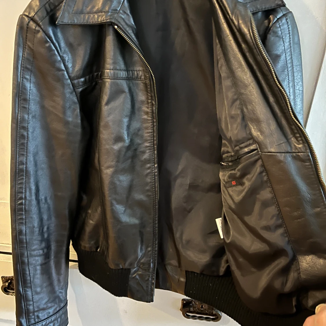 Svart skinnjacka från danska Bzr - hög kvalitet  - 1