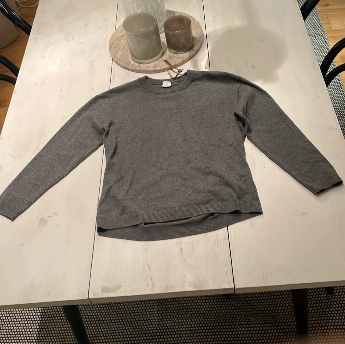 Grå basic tröja från Lindex