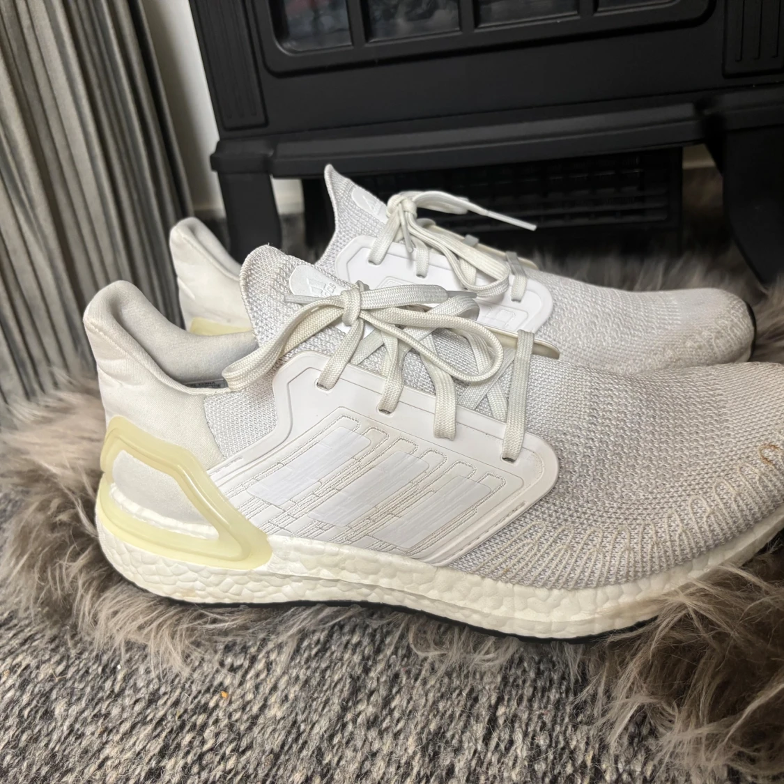 Adidas Ultraboost vita sneakers