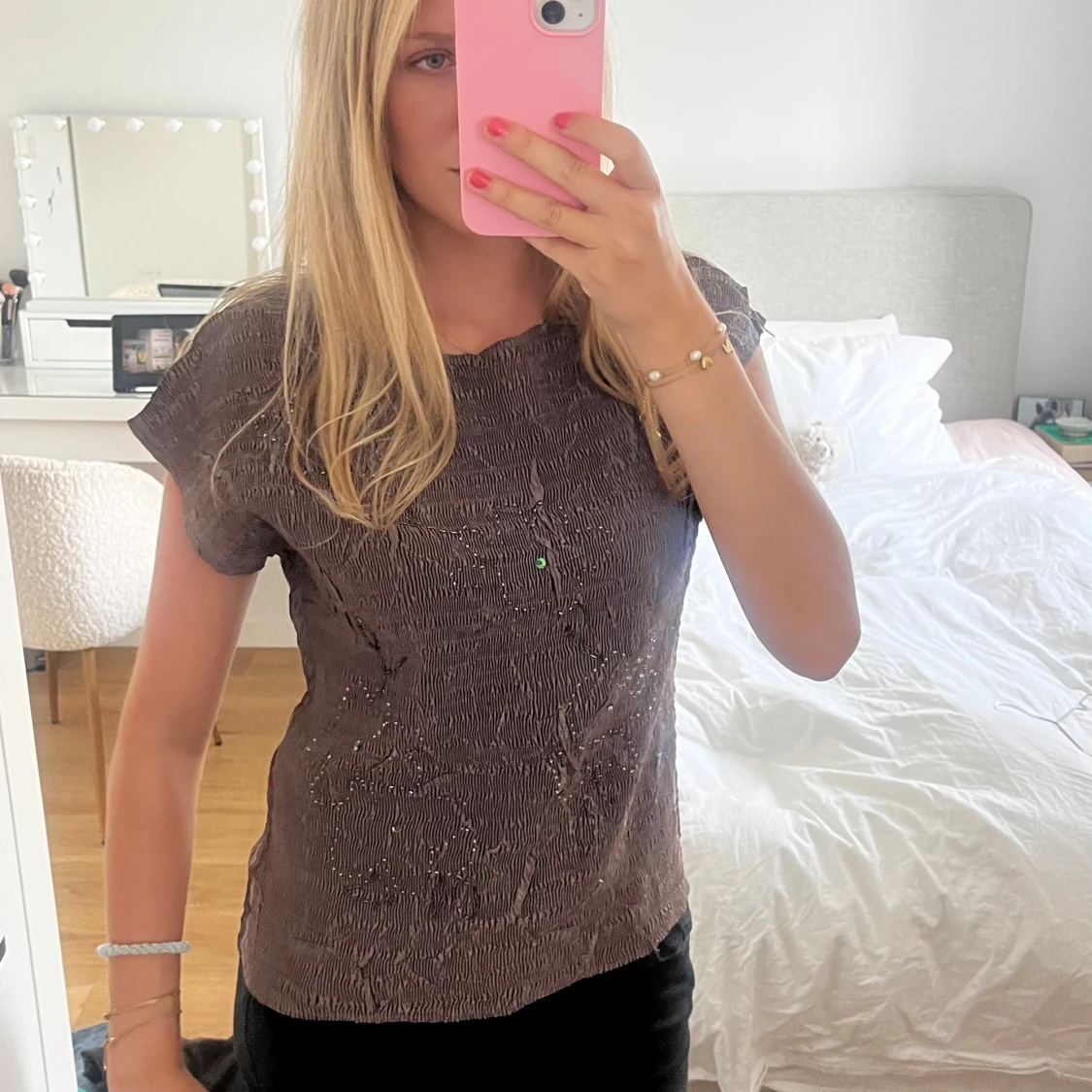 Brun glittrig topp från Kriss