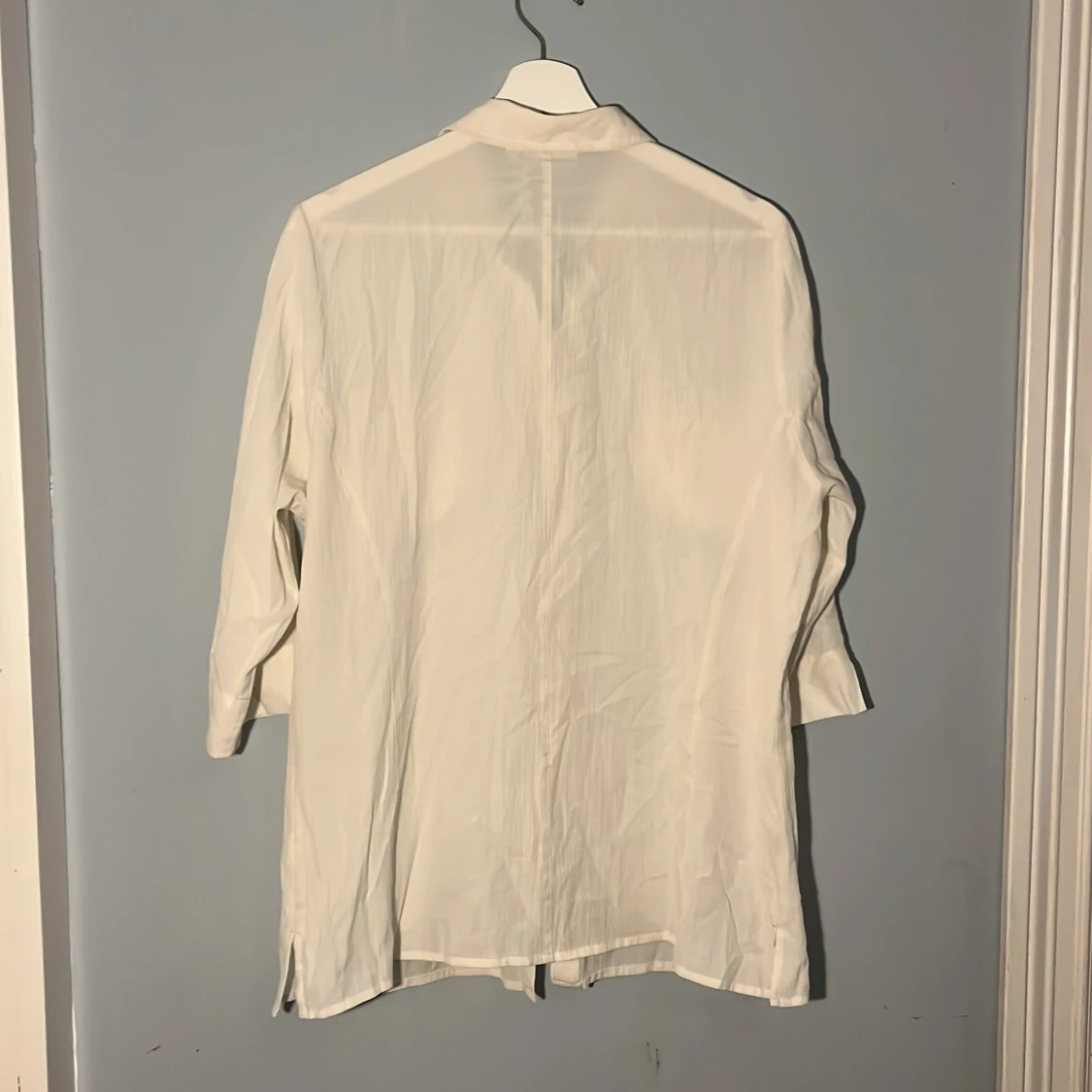 Vit skjorta  - 1