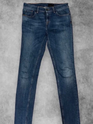 Tiger of sweden jeans - Ett par blåa tiger of sweden jeans. väldigt bra skick. W29 L34