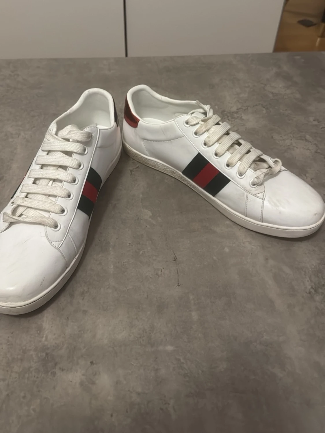 Gucci Ace vita sneakers med ränder