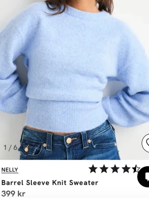 Ljusblå stickad tröja från Nelly - Som ny! 💞original pris 400kr. Säljer för 260kr. Hör av dig vid frågor. 