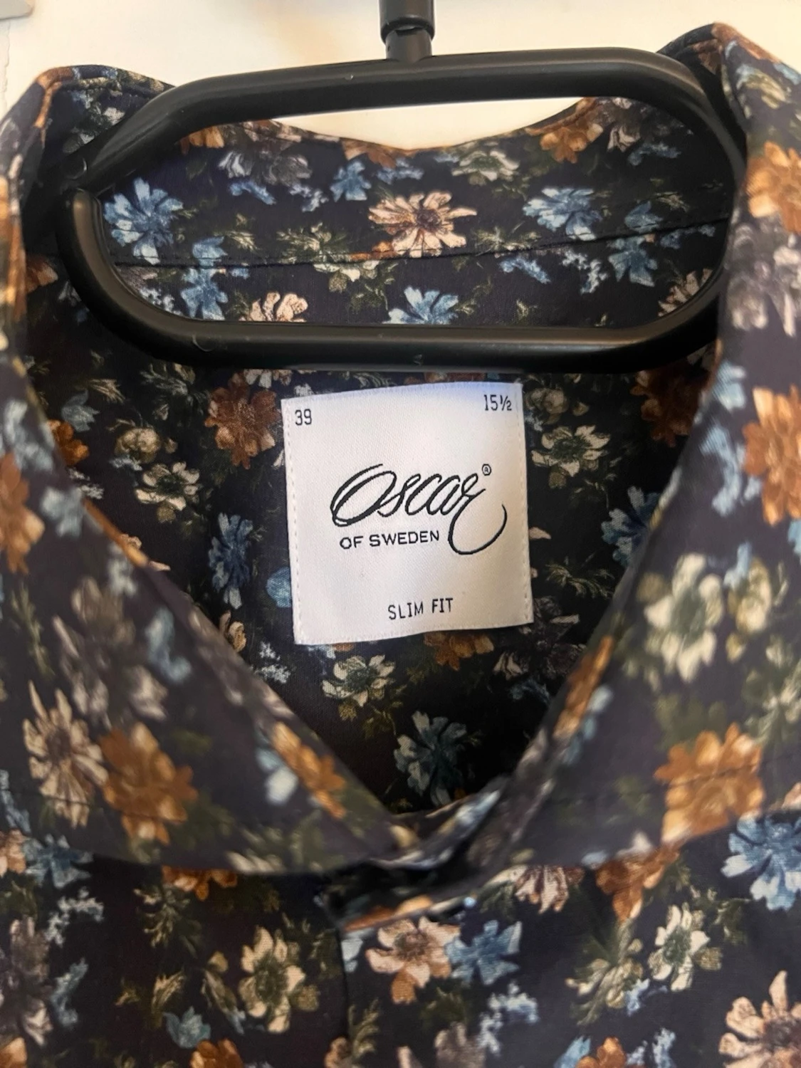 Blommig skjorta från Oscar of Sweden - 1