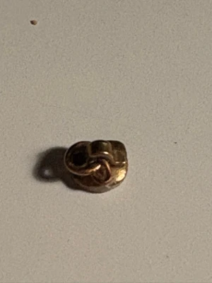 Guld klump - Äkta guld i en klump