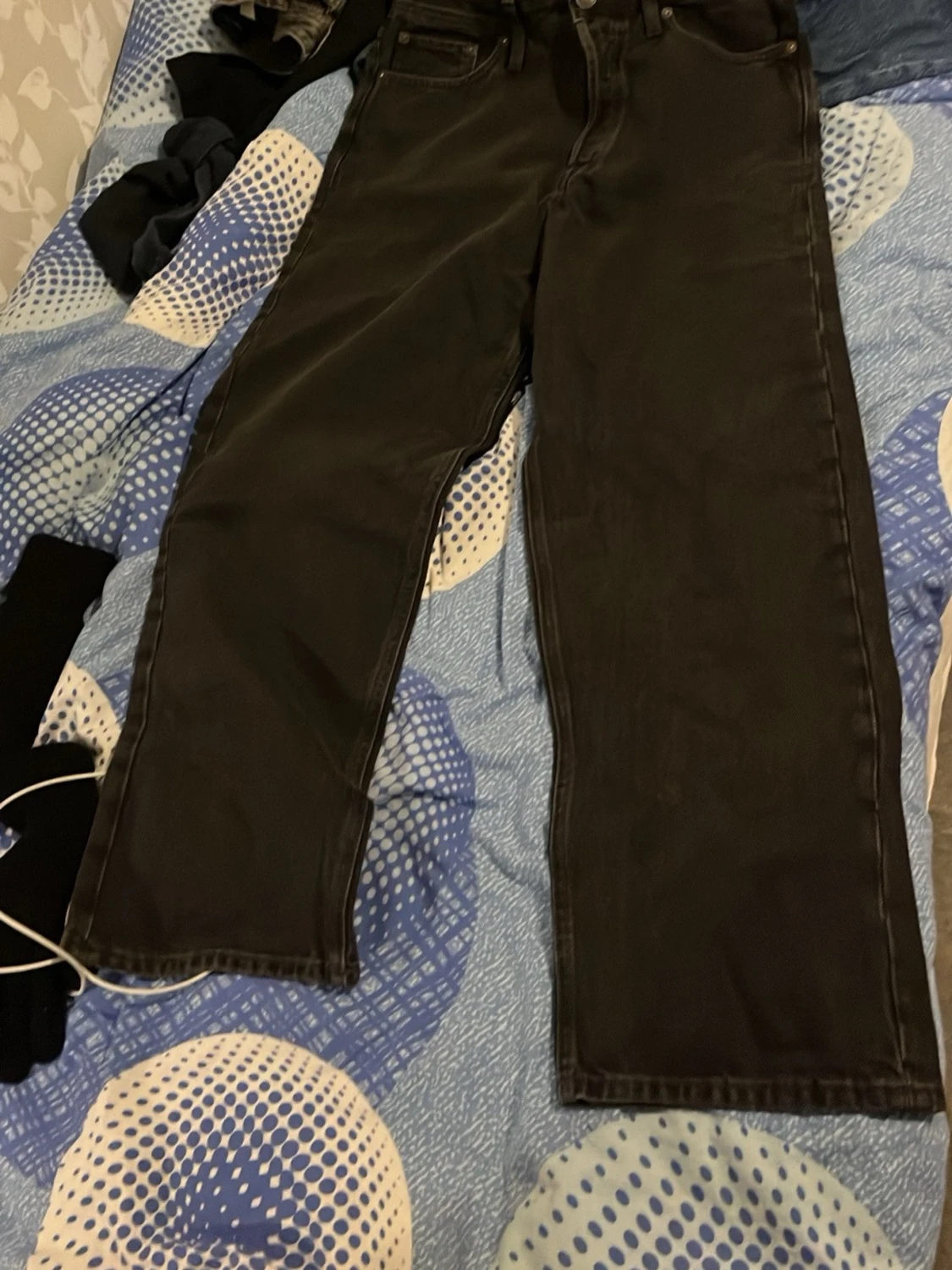 Svarta jeansbyxor i straight fit