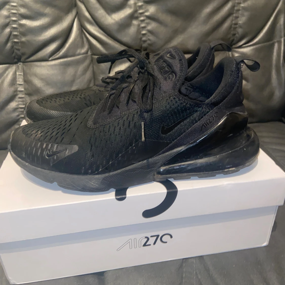 Nike Air Max 270 svarta sneakers - 1