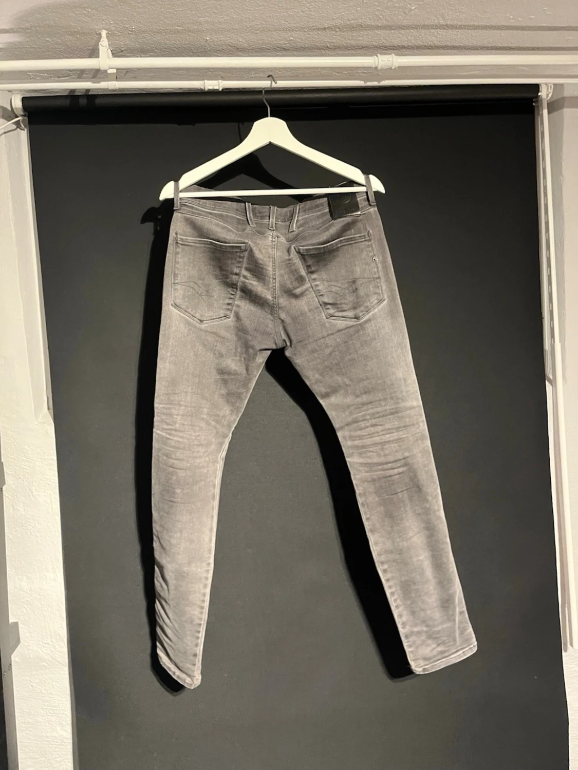 Replay grå jeans slim fit, storlek 29 - 1