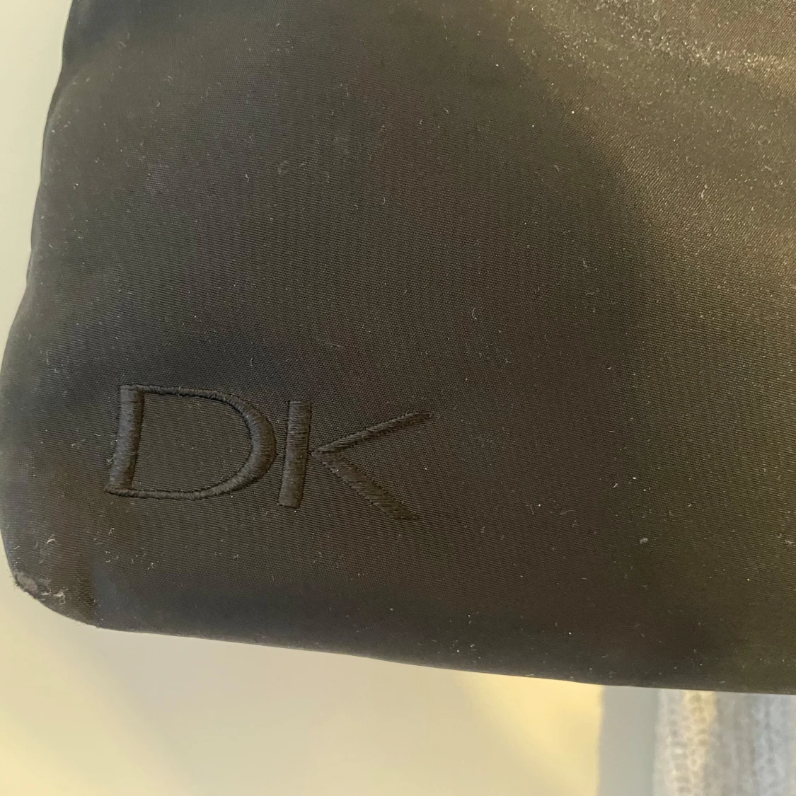 Svart axelväska från Donna Karan - 2