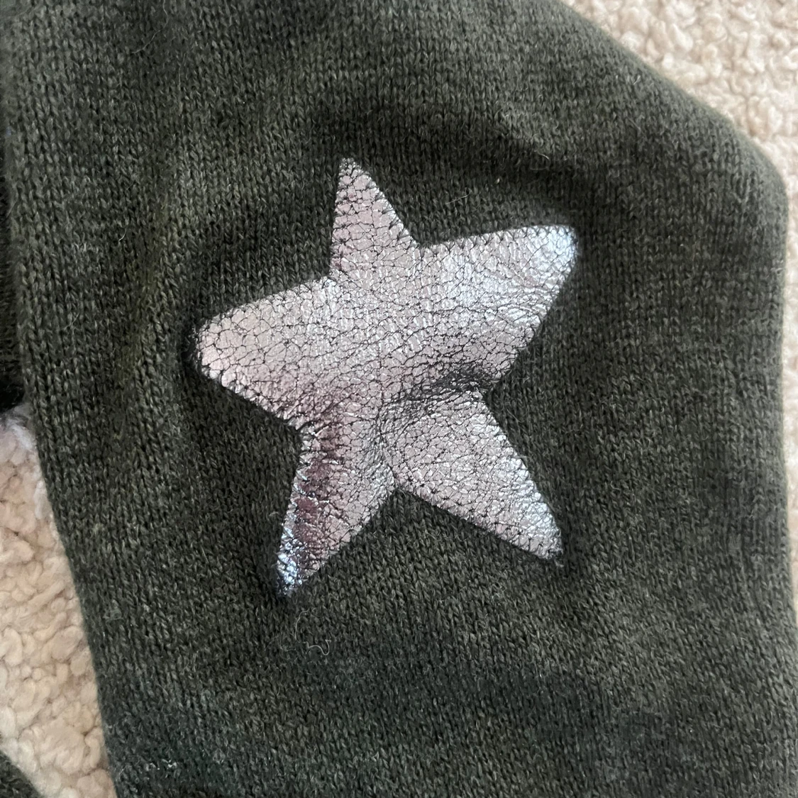 Mörkgrön hoodie från Zadig & Voltaire - 2