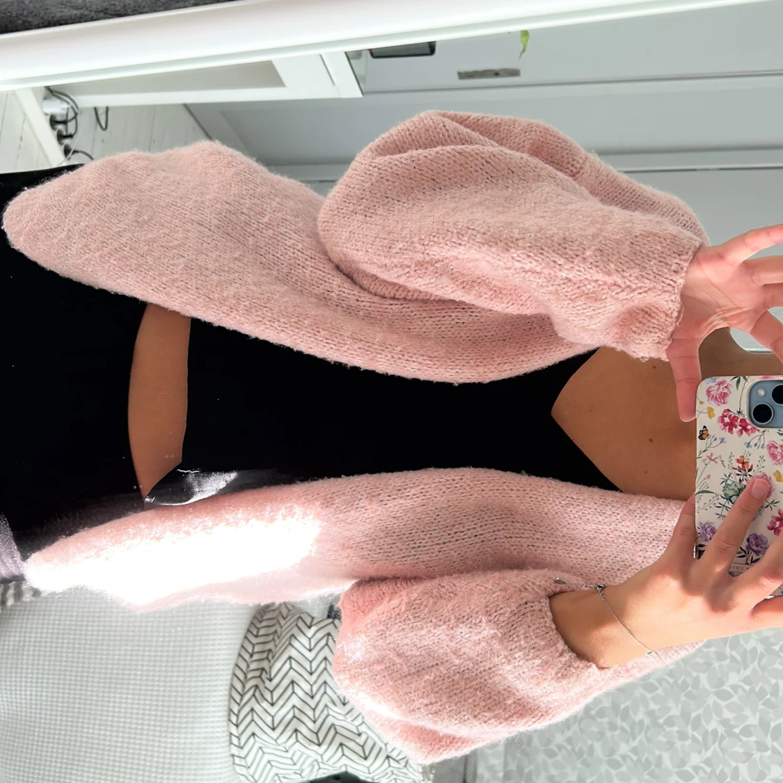 Ljusrosa stickad kofta från Lindex