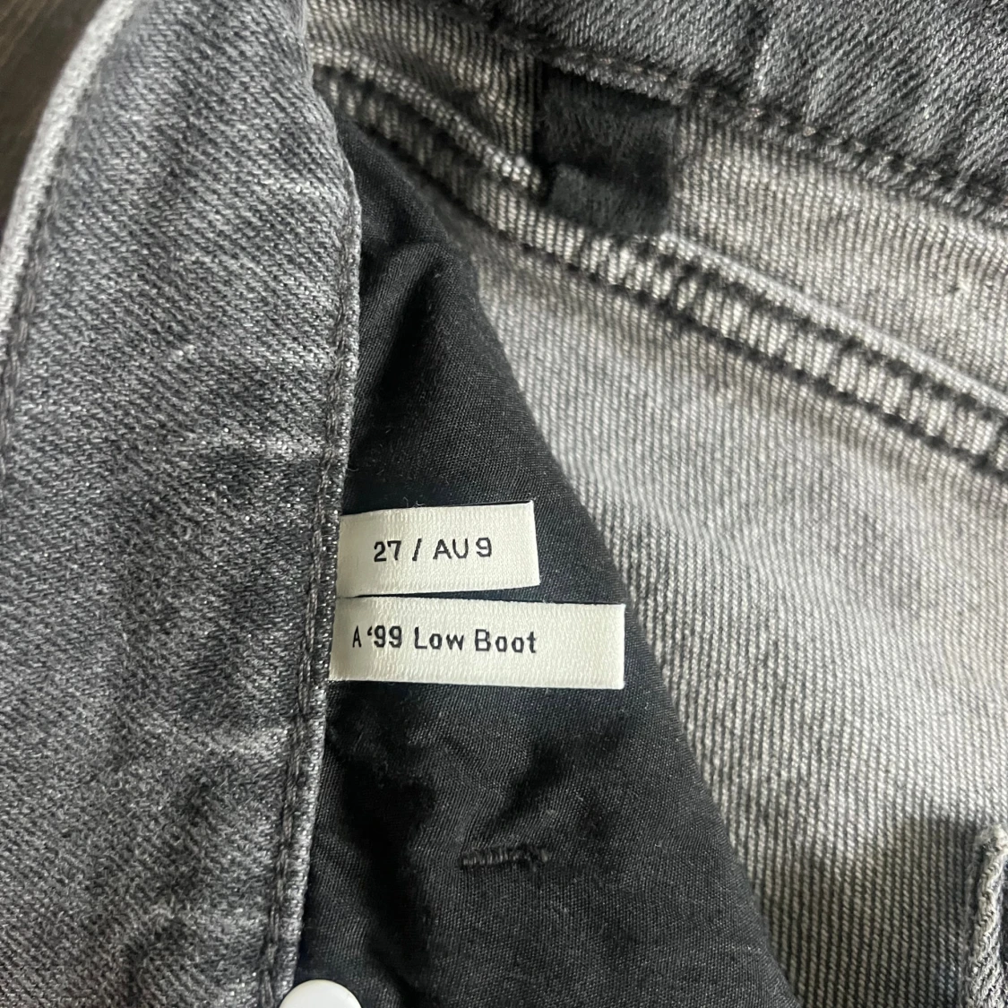 Grå bootcut jeans från Abrand Jeans - 2