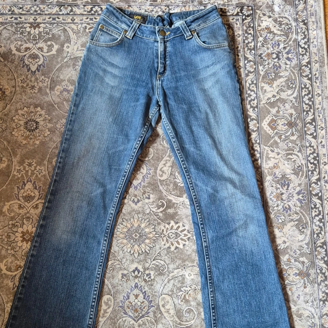 Blå bootcut jeans från Lee - 1