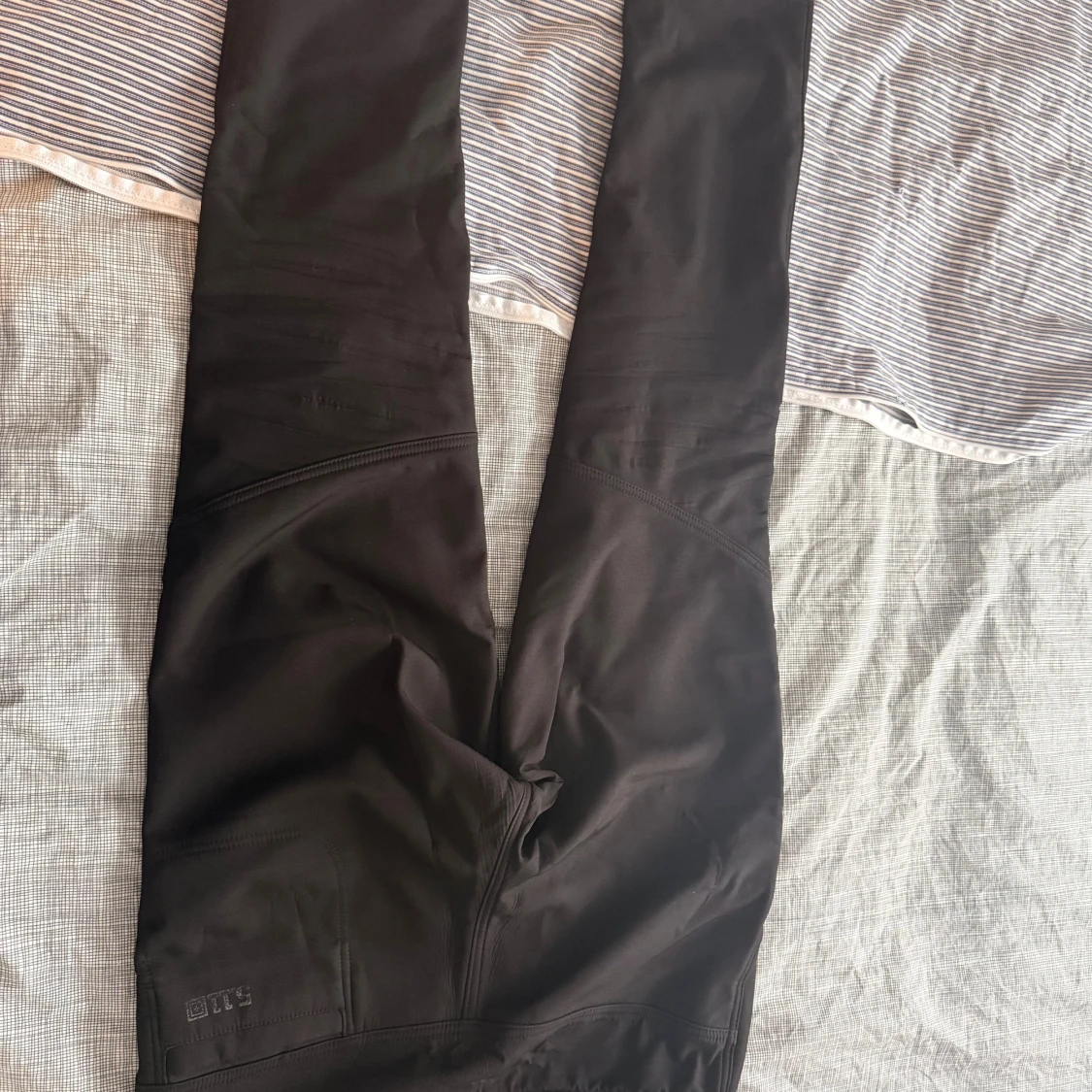 Svarta cargopants från 5.11 Tactical - 1