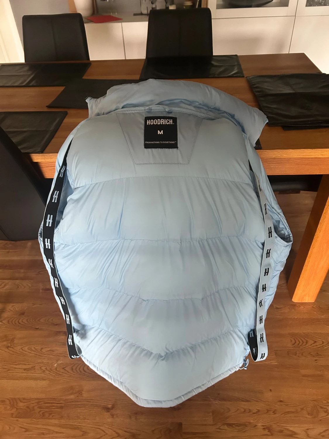 Ljusblå pufferjacka från Hoodrich - 3