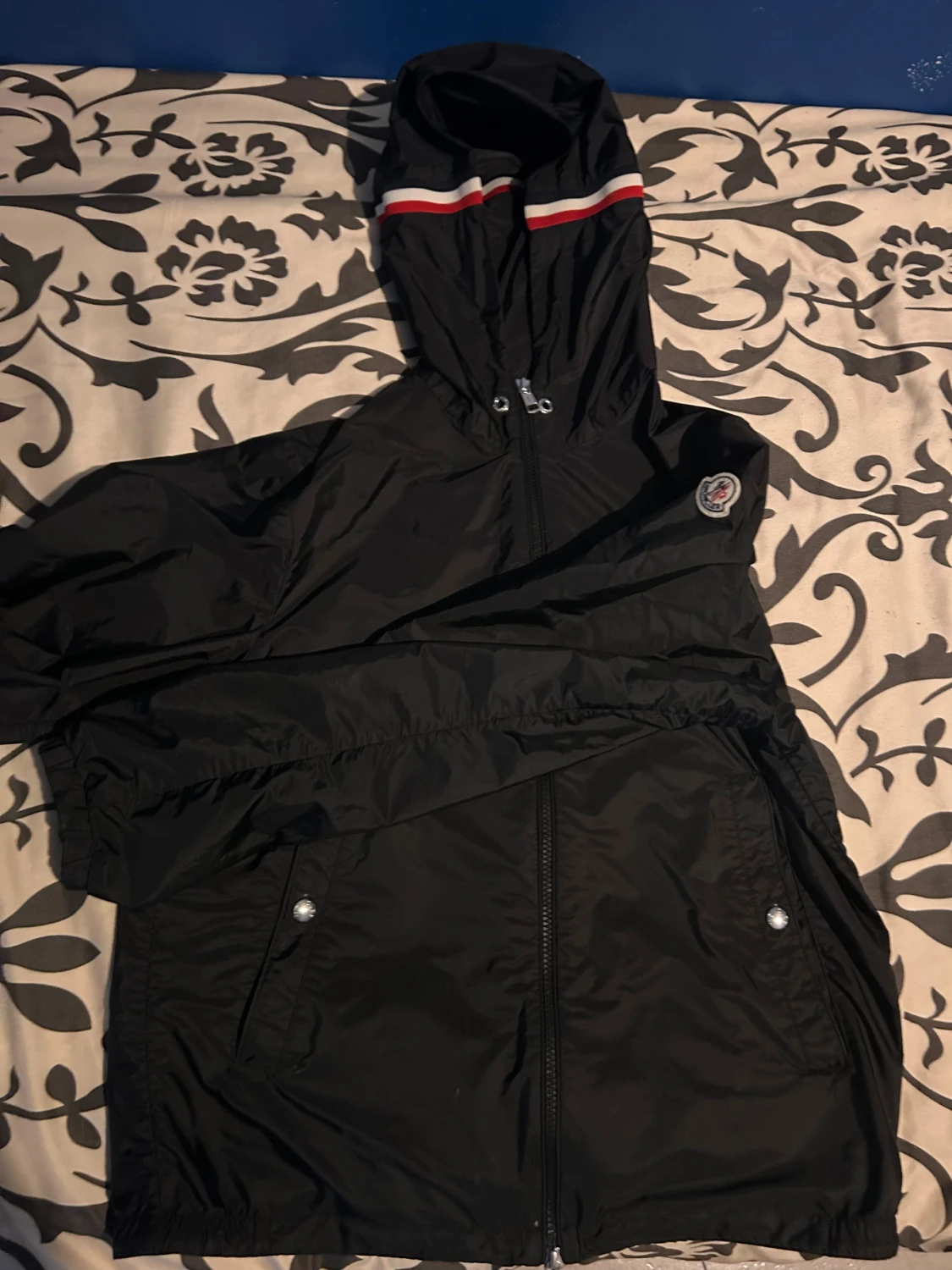 Svart vindjacka från Moncler - 2