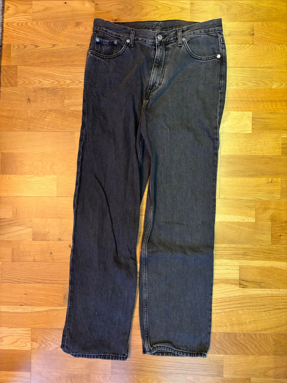 Weekday Galaxy 29/32 - 1