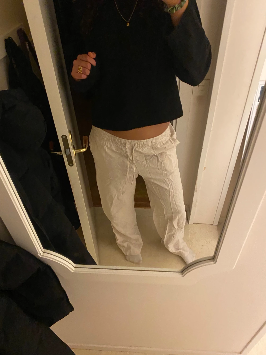 Vita/beiga linnebyxor med snörning