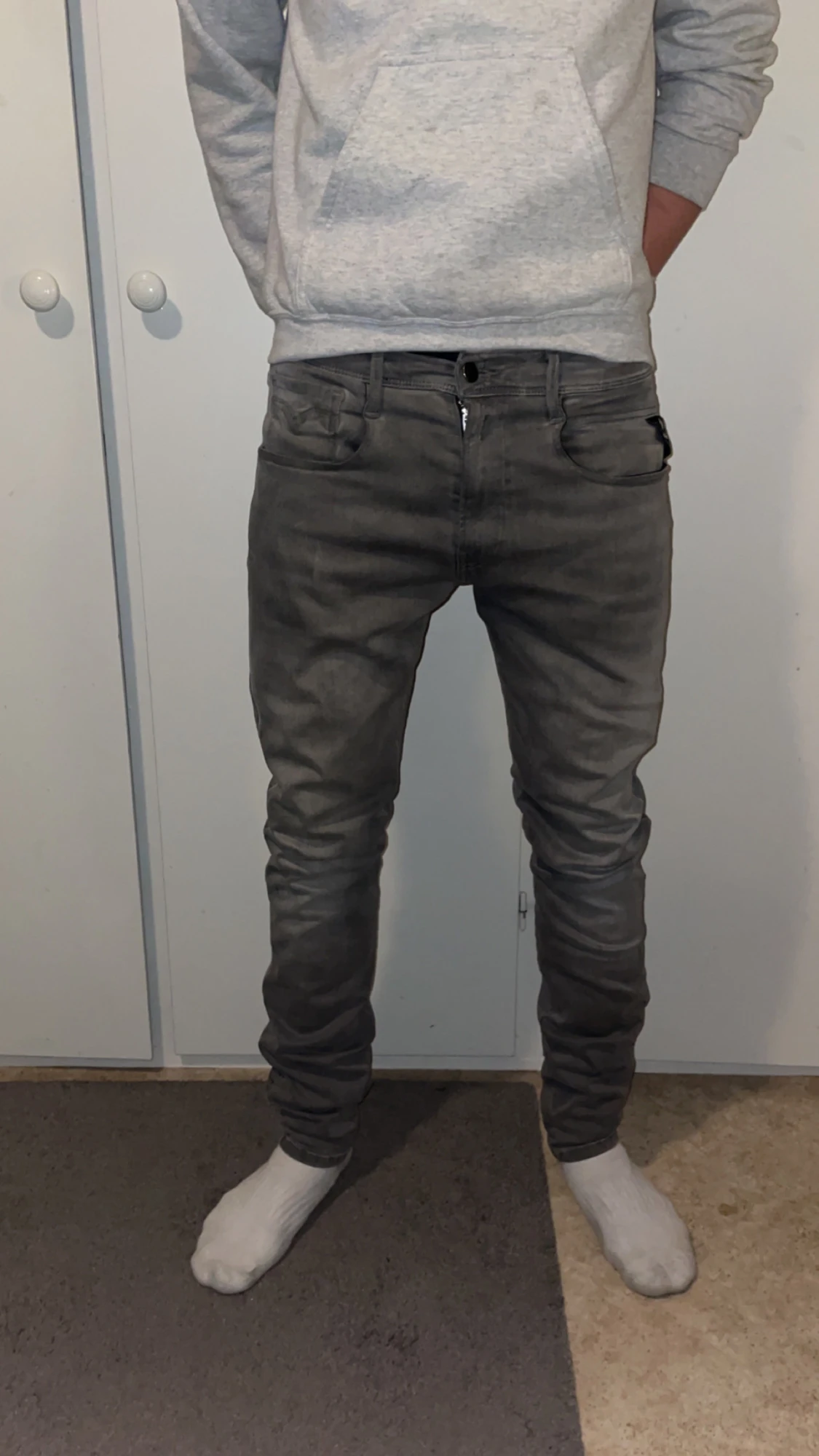 Replay Anbass grå jeans slim fit