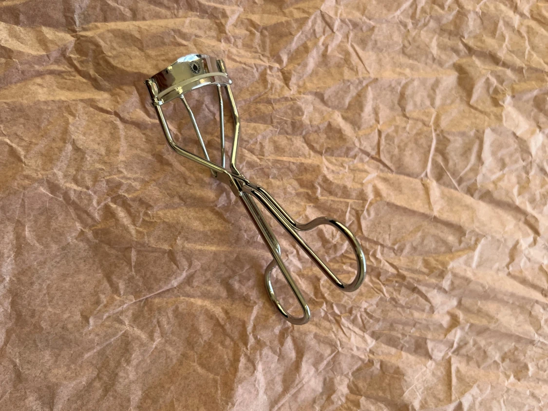 Ögonfransböjare från Depend - 1