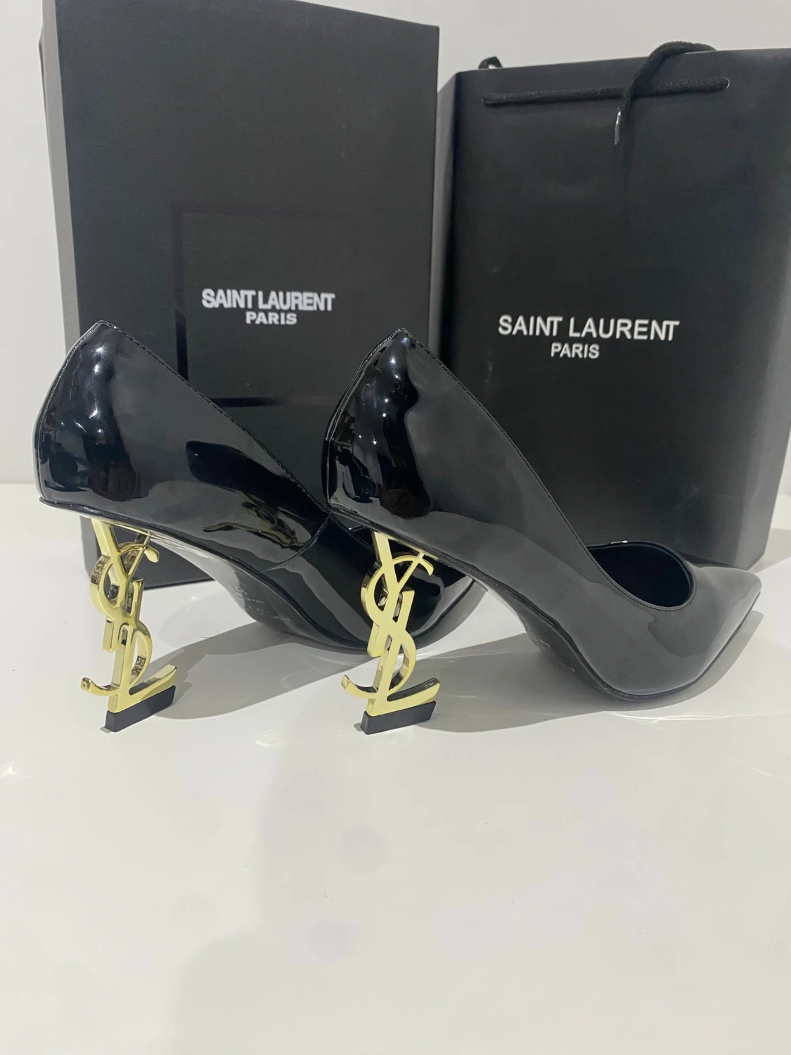 Svarta Saint Laurent pumps med YSL-klack - 3